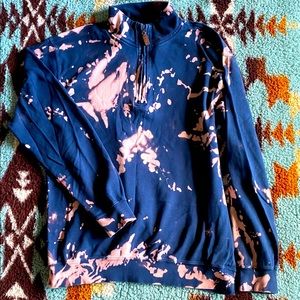 Bleach-dyed Pullover